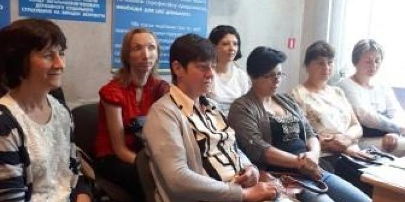 25 квітня, у переддень Міжнародного свята весни і праці, в Мукачівському районному центрі зайнятості стартувала робота клубу для жінок «Панянка». Основним завданням клубу є сприяння особистісному зростанню та допомога в підвищенні мотивації безробітних жінок до праці.