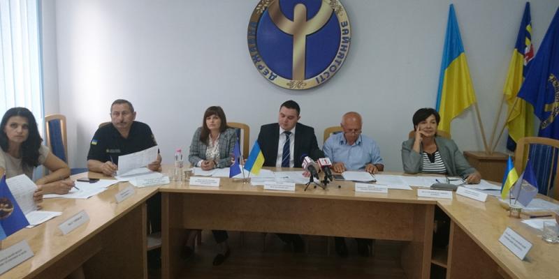 4 вересня 2018 року, в приміщенні Ужгородського міського центру зайнятості відбулося засідання круглого столу на тему: «Якісна профорієнтаційна роботи з молоддю – майбутнє суспільства»
