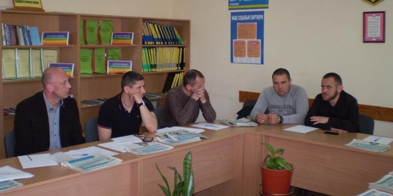 12 квітня 2018 року у Берегівському міськрайонному центрі зайнятості відбулося засідання «круглого столу» з питань організації та проведення громадських робіт у 2018 році.